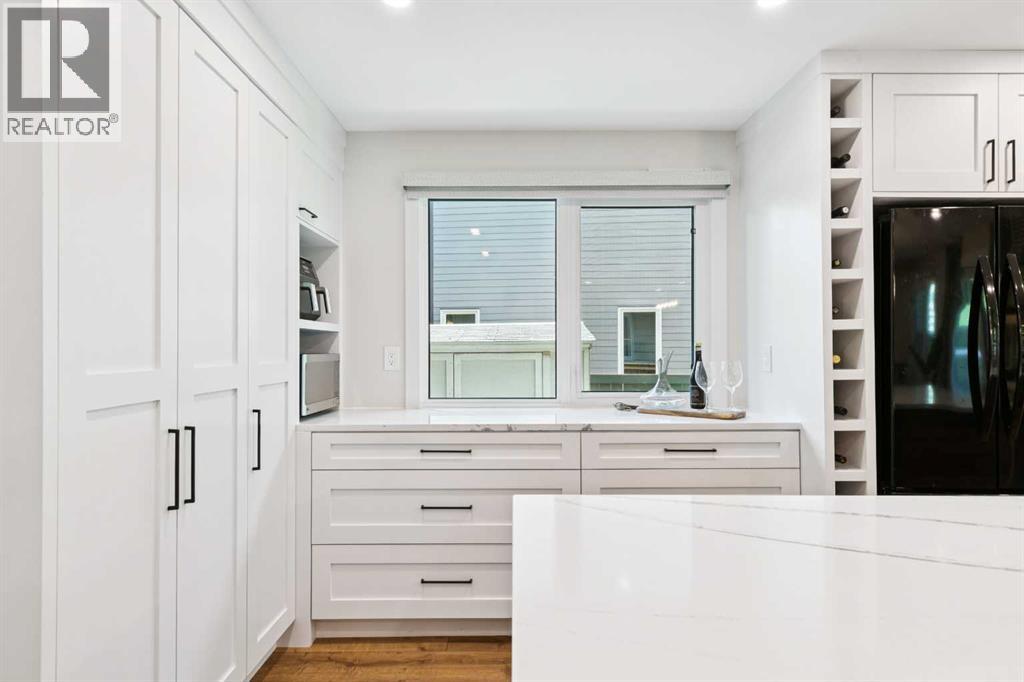 272 Woodfield Road SW, Calgary, Alberta  T2W 3V9 - Photo 8 - A2327693