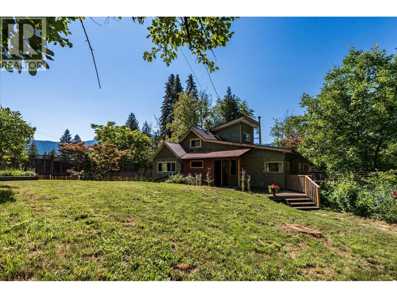 3457 South Slocan Village Road, Bonnington, British Columbia V0G 2G2 - Photo 3 - 10393735