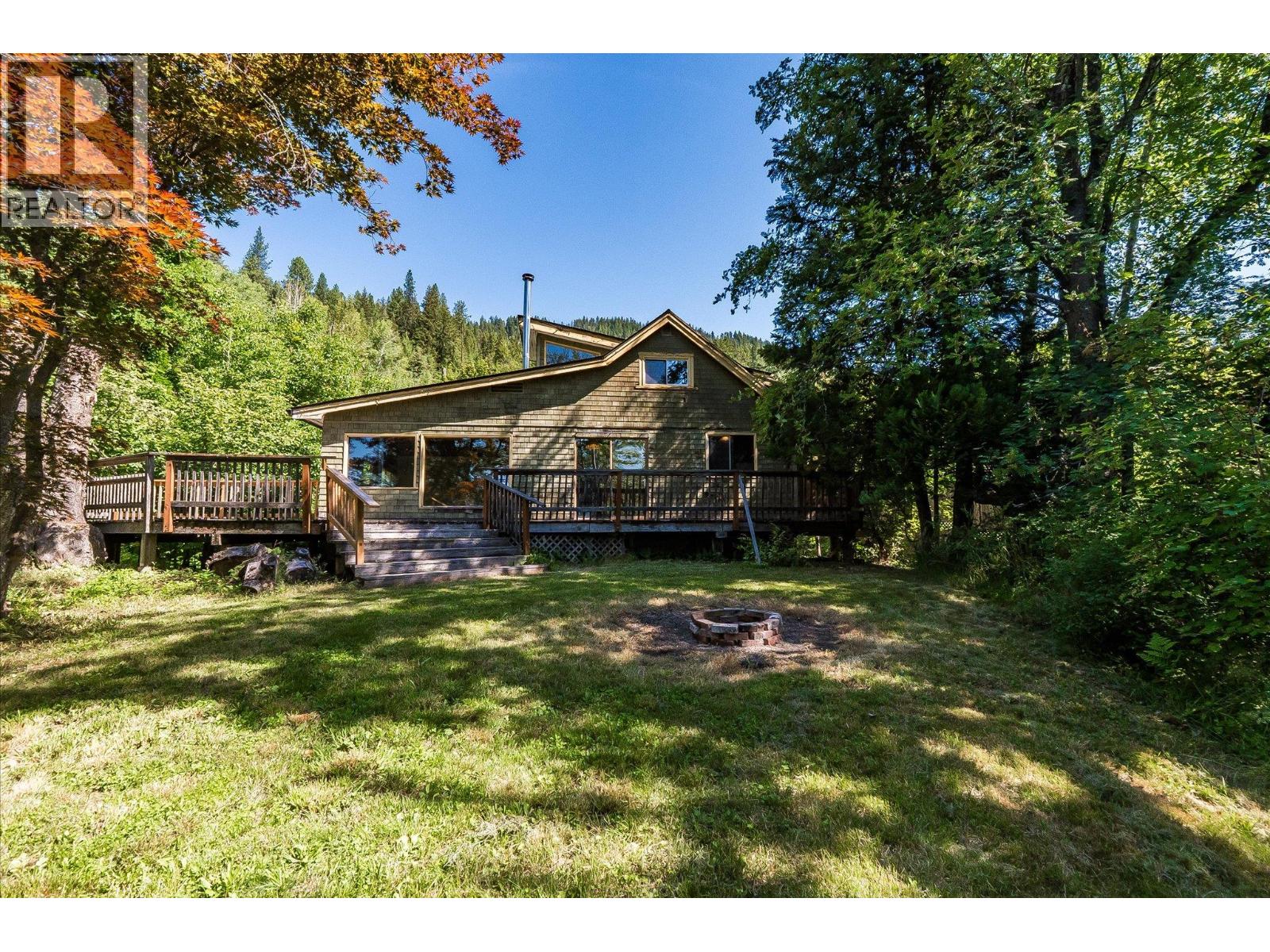 3457 South Slocan Village Road, Bonnington, British Columbia V0G 2G2 - Photo 2 - 10393735