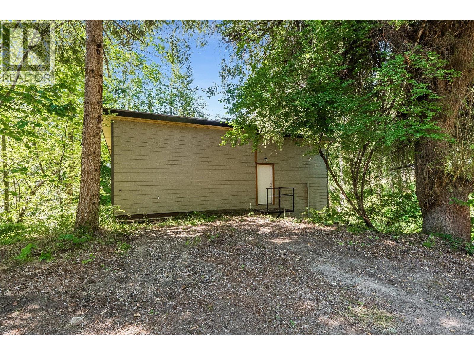 3457 South Slocan Village Road, Bonnington, British Columbia V0G 2G2 - Photo 47 - 10393735