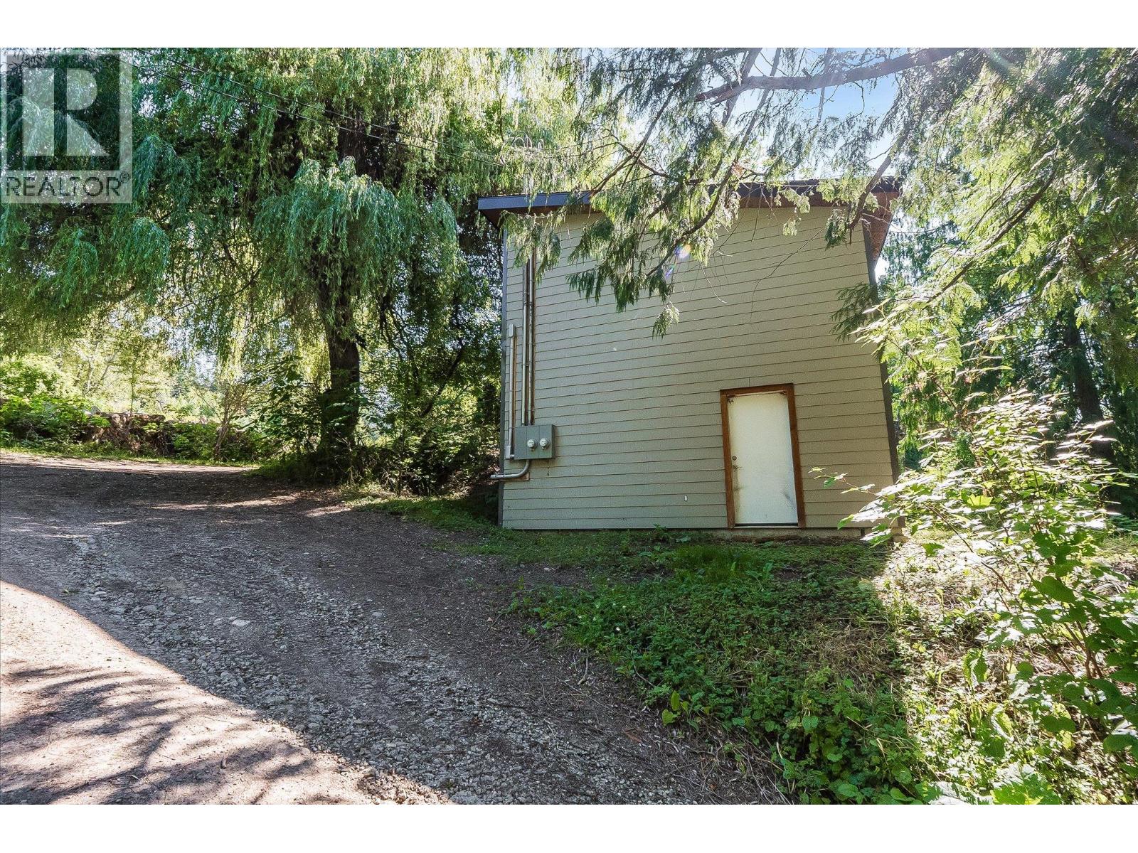 3457 South Slocan Village Road, Bonnington, British Columbia V0G 2G2 - Photo 45 - 10393735