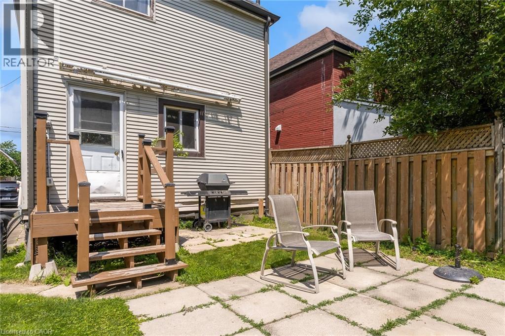 16 Albemarle Street, Hamilton, Ontario  L8L 7G3 - Photo 23 - 40845464
