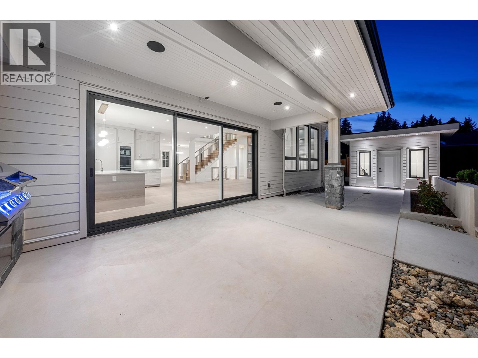 944 Clements Avenue, North Vancouver, British Columbia  V7R 2K7 - Photo 11 - R3144673
