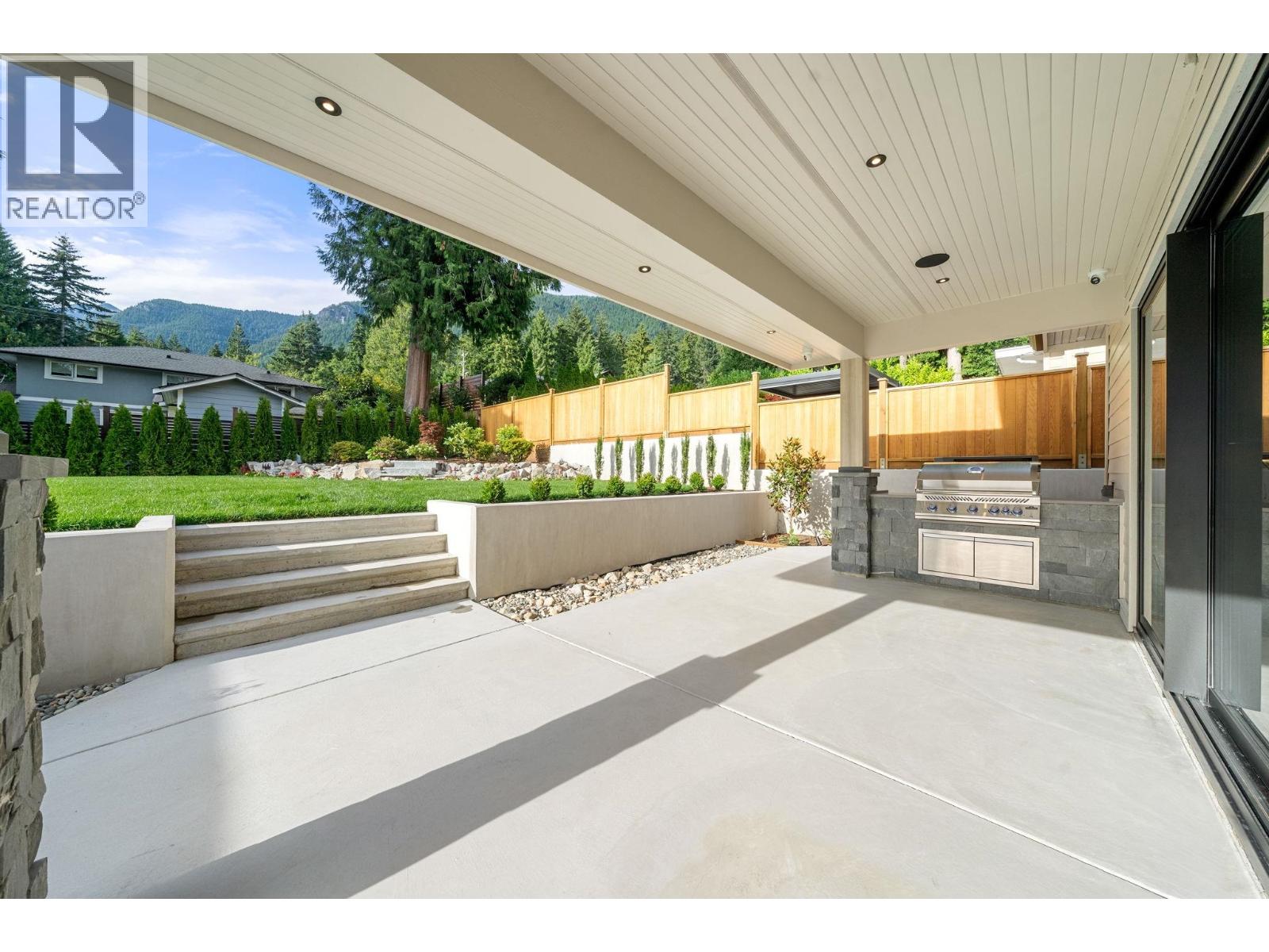944 Clements Avenue, North Vancouver, British Columbia  V7R 2K7 - Photo 17 - R3144673
