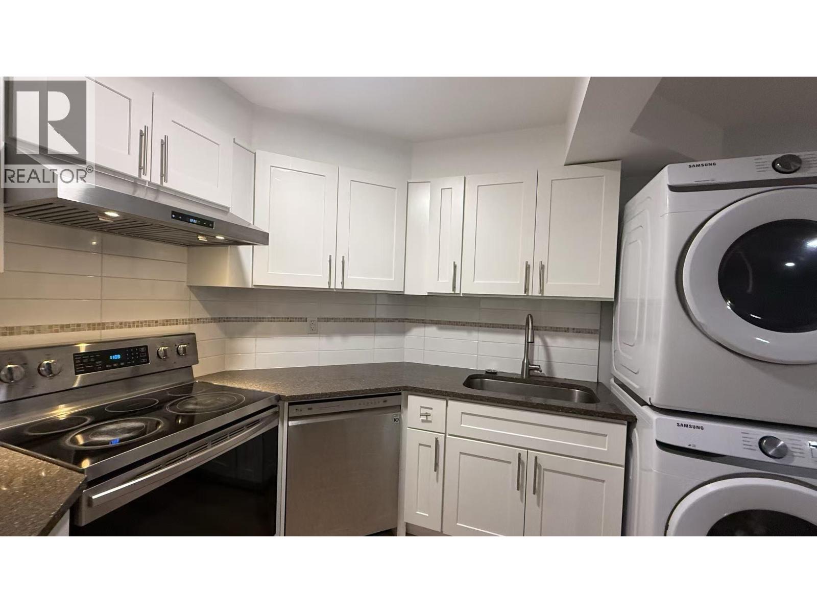 Basement Suite 67 Wilkes Creek Drive, Port Moody, British Columbia  V3H 4Z9 - Photo 2 - R3144671