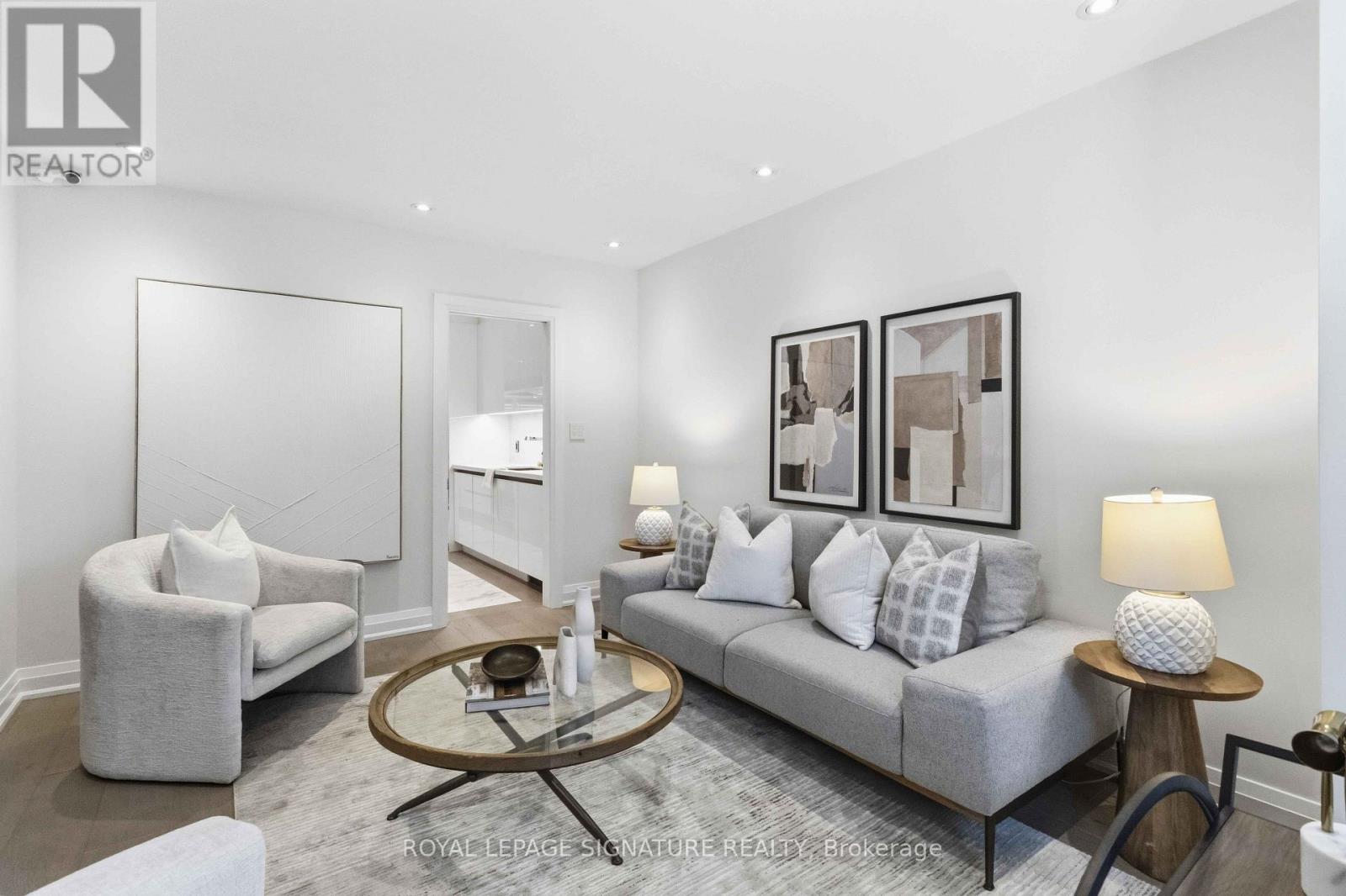 204 Richview Avenue, Toronto, Ontario  M5P 3G3 - Photo 7 - C13545286