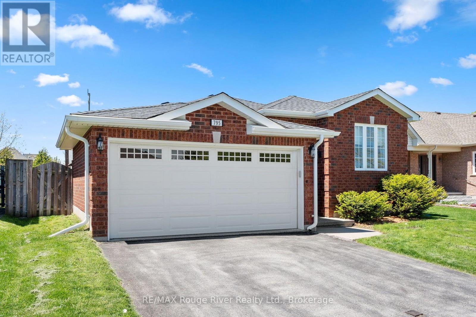 795 Munson Crescent, Cobourg, Ontario  K9A 5N9 - Photo 2 - X13545290