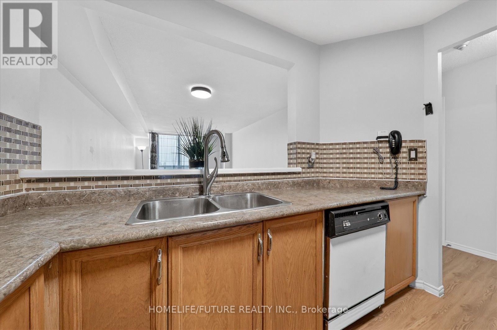 710 - 400 Mclevin Avenue, Toronto, Ontario M1B 5J4 - Photo 12 - E13545318