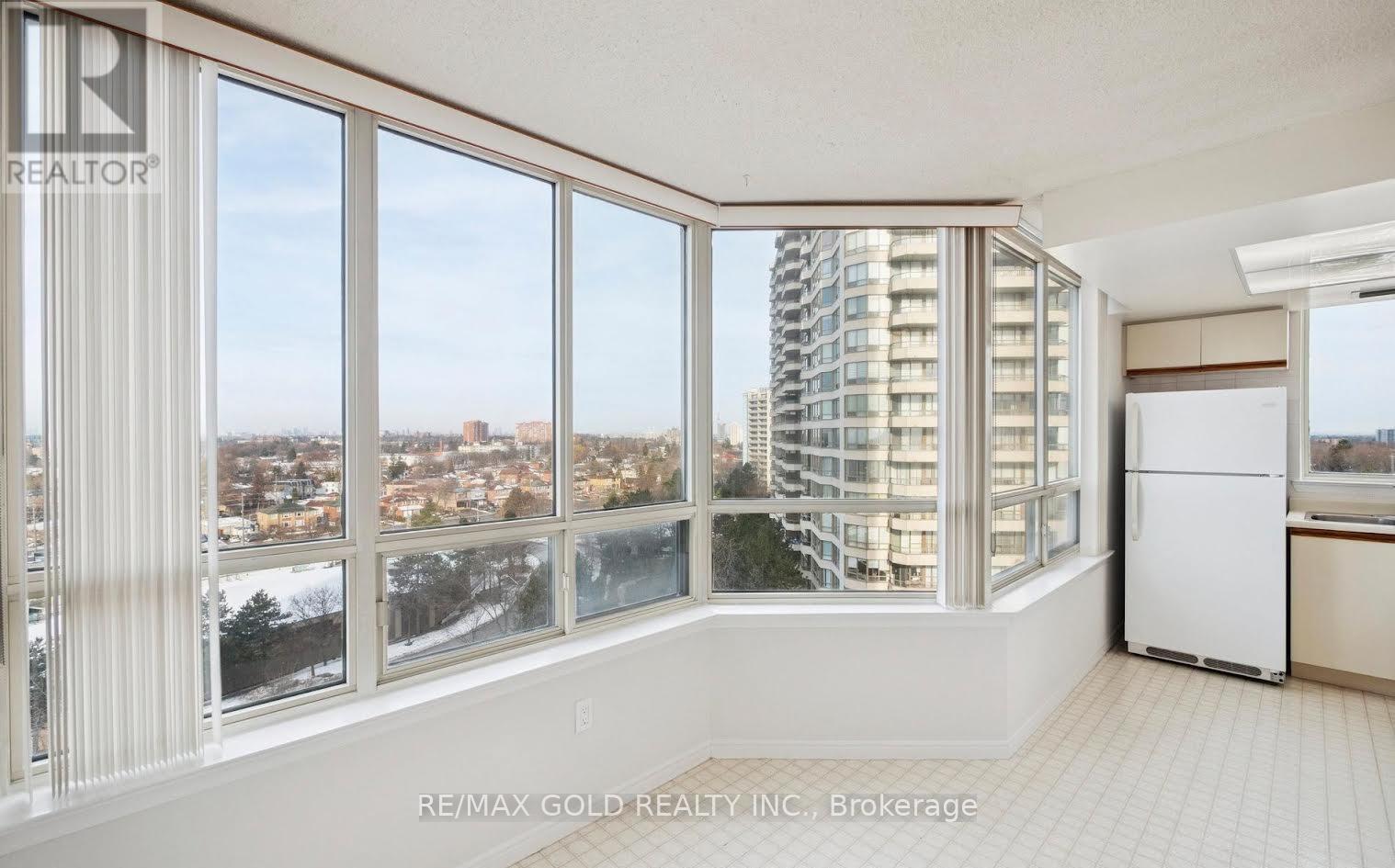1923 - 3 Greystone Walk Drive, Toronto, Ontario  M1K 5J4 - Photo 10 - E13545366