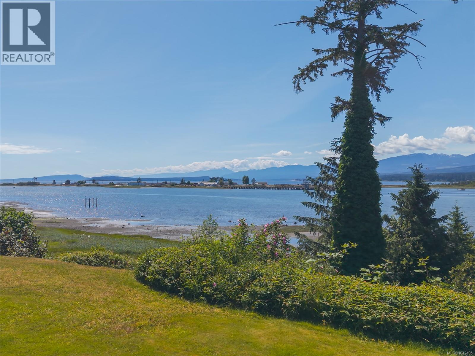 1627 Beaufort Ave, Comox, British Columbia  V9M 1R8 - Photo 69 - 1042495