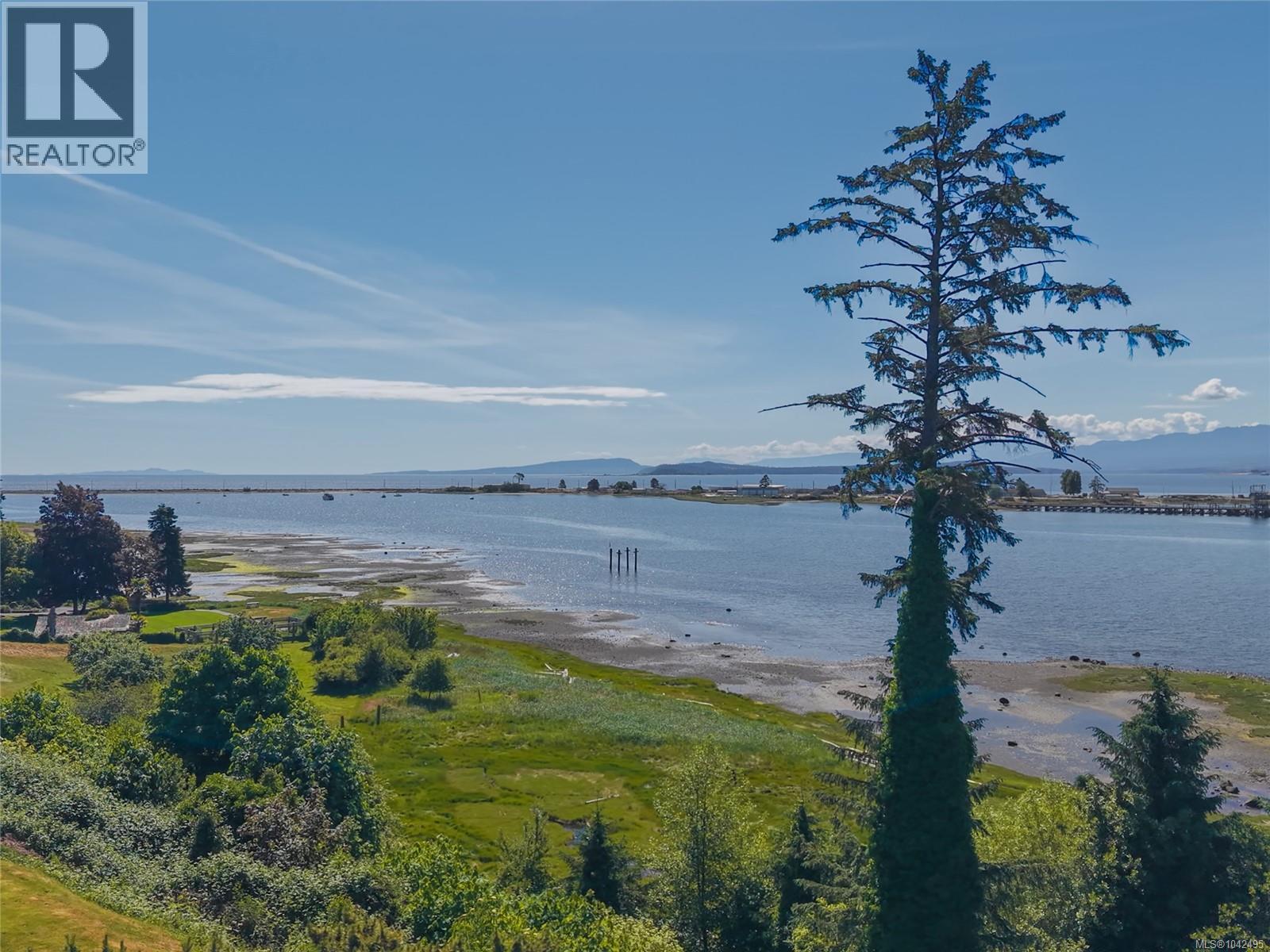 1627 Beaufort Ave, Comox, British Columbia  V9M 1R8 - Photo 74 - 1042495