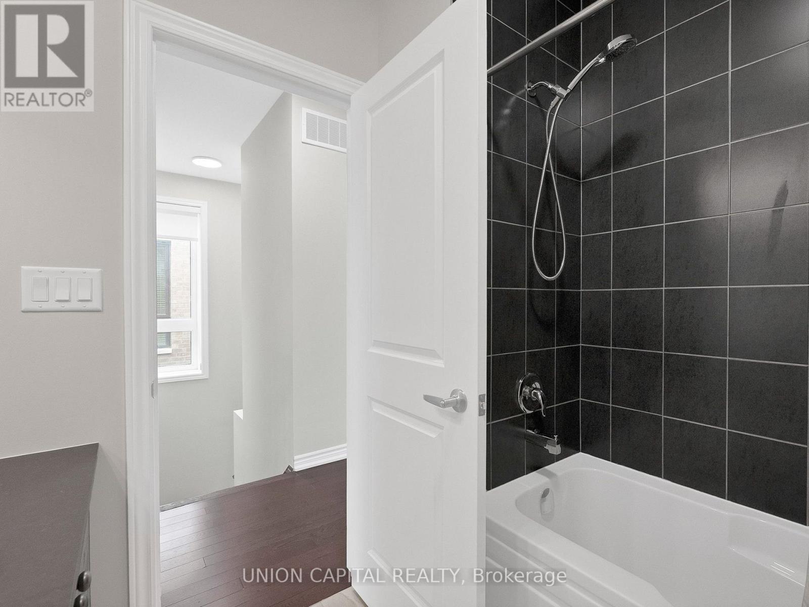 45 Lord Melborne Street, Markham, Ontario  L6C 0Z6 - Photo 20 - N13545238