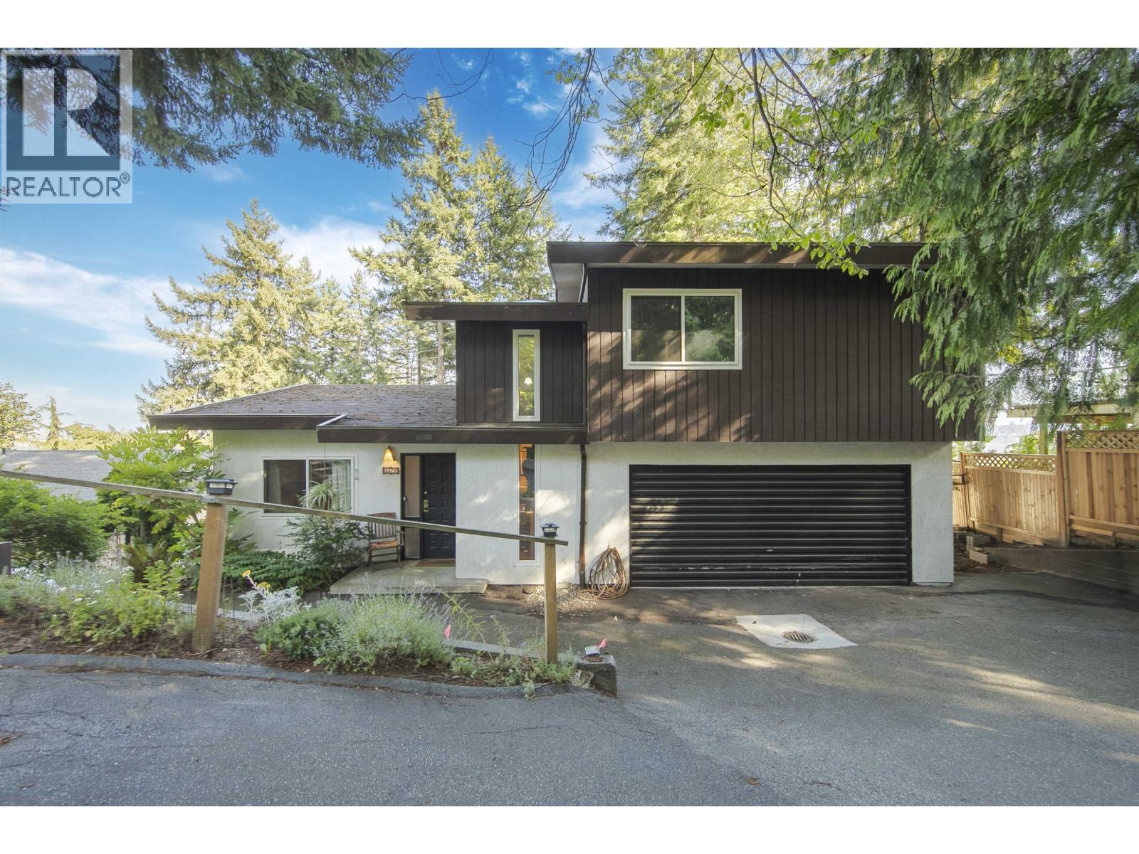 2270 DAWES HILL ROAD, coquitlam, British Columbia