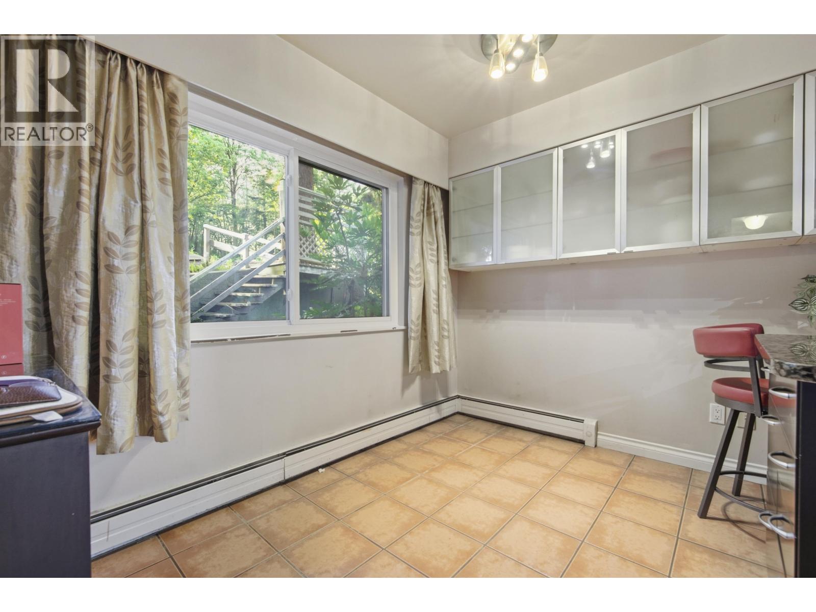 2270 Dawes Hill Road, Coquitlam, British Columbia  V3K 1N3 - Photo 28 - R3144448