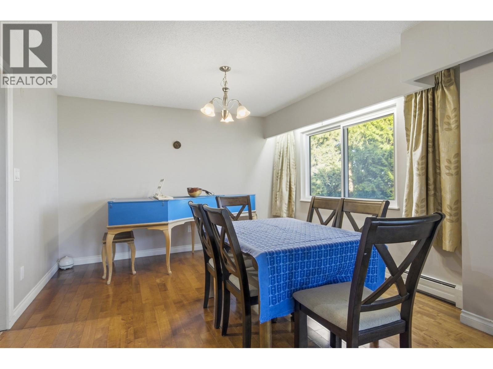 2270 Dawes Hill Road, Coquitlam, British Columbia  V3K 1N3 - Photo 10 - R3144448