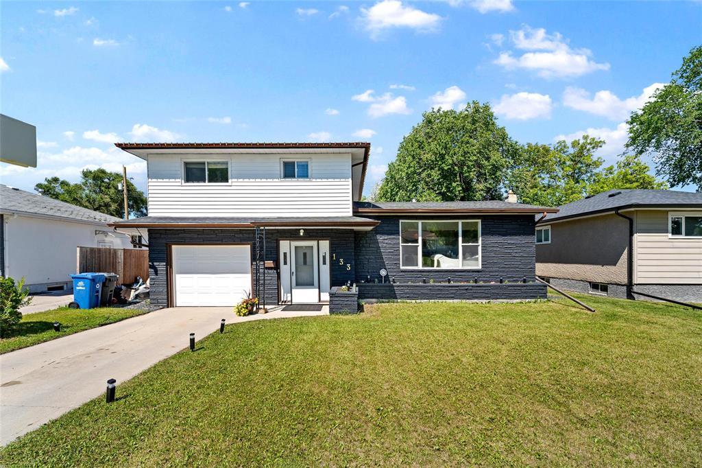 133 Arrowwood Drive, Winnipeg, Manitoba  R2V 2R3 - Photo 0 - 202614833