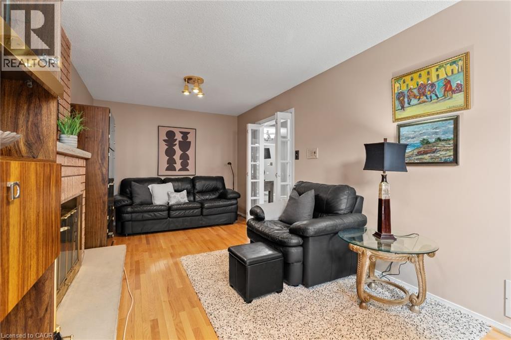8 Cochrane Avenue, Brampton, Ontario  L6Z 4J4 - Photo 13 - 40843314