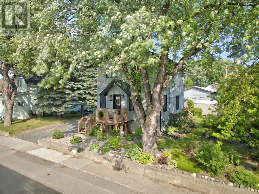 43 Power Street, Copper Cliff, Ontario  P0M 1N0 - Photo 4 - 2129094