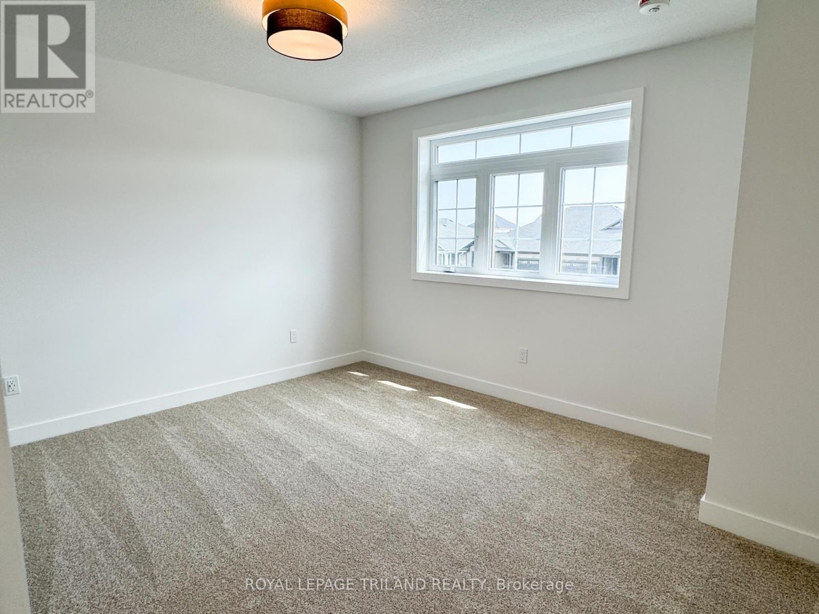 139 Empire Parkway, St. Thomas, Ontario  N5R 0P1 - Photo 13 - X13031868