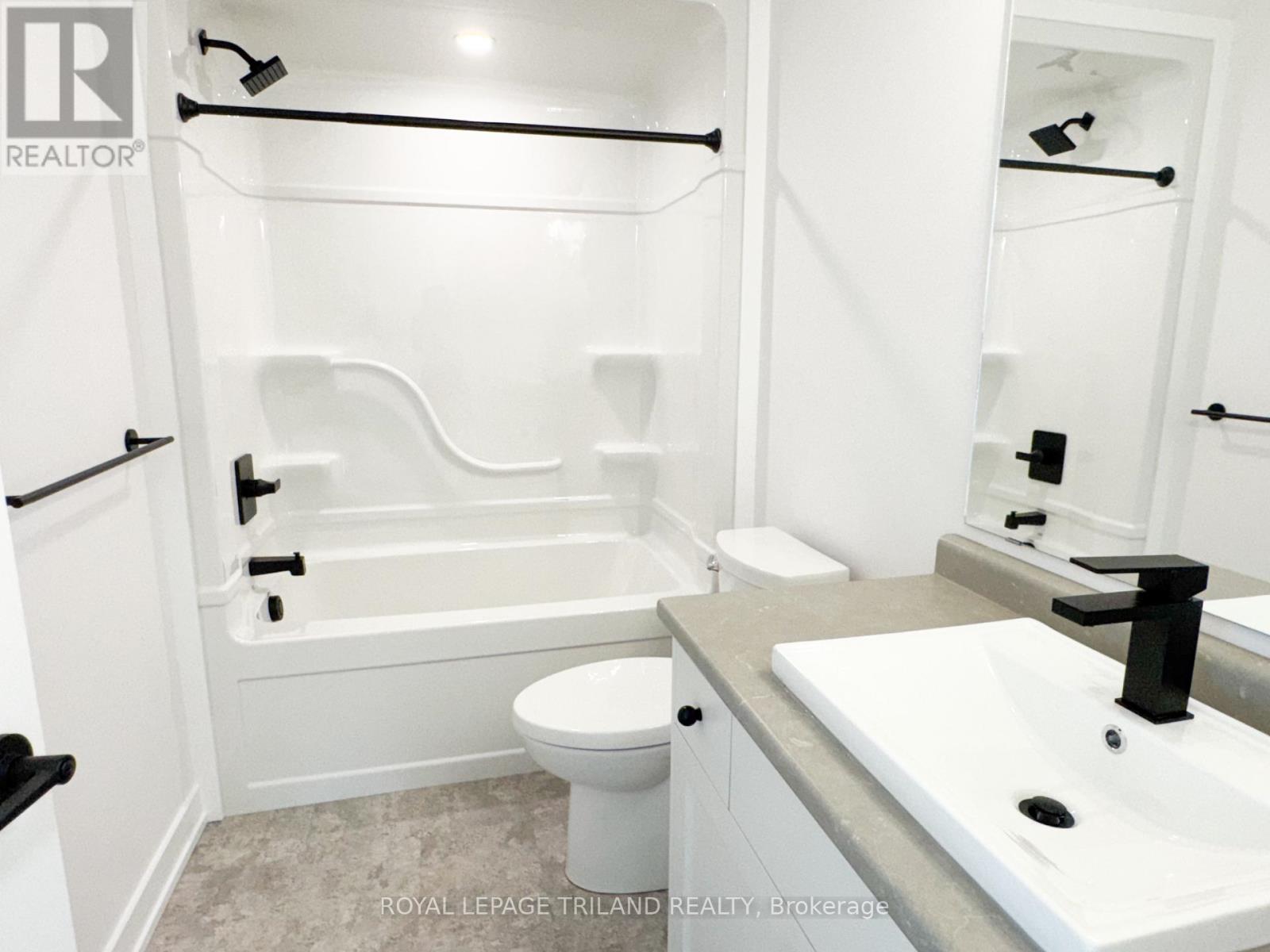 139 Empire Parkway, St. Thomas, Ontario  N5R 0P1 - Photo 20 - X13031868