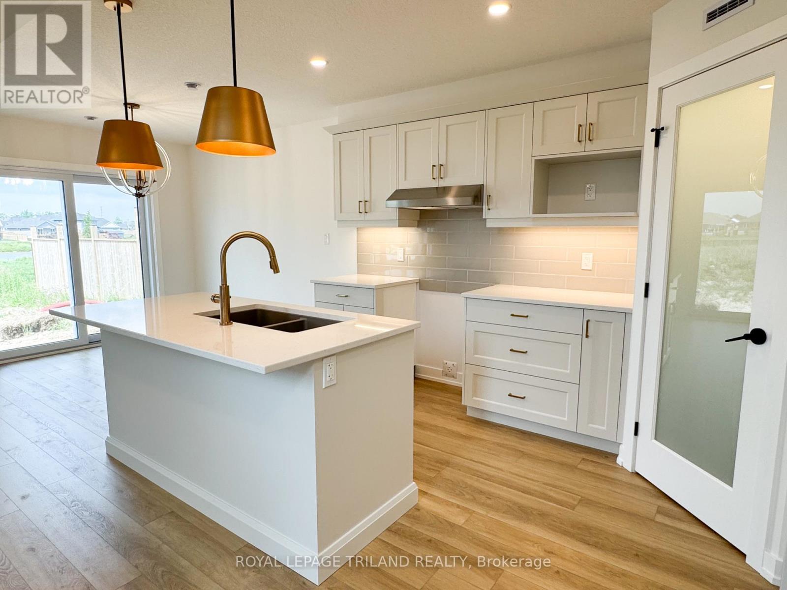 139 Empire Parkway, St. Thomas, Ontario  N5R 0P1 - Photo 5 - X13031868