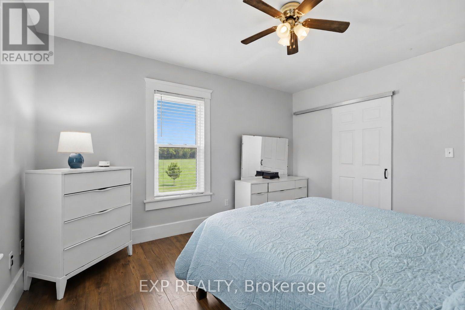 22979 Pratt Siding Road, Southwest Middlesex, Ontario  N0L 1M0 - Photo 32 - X13543756