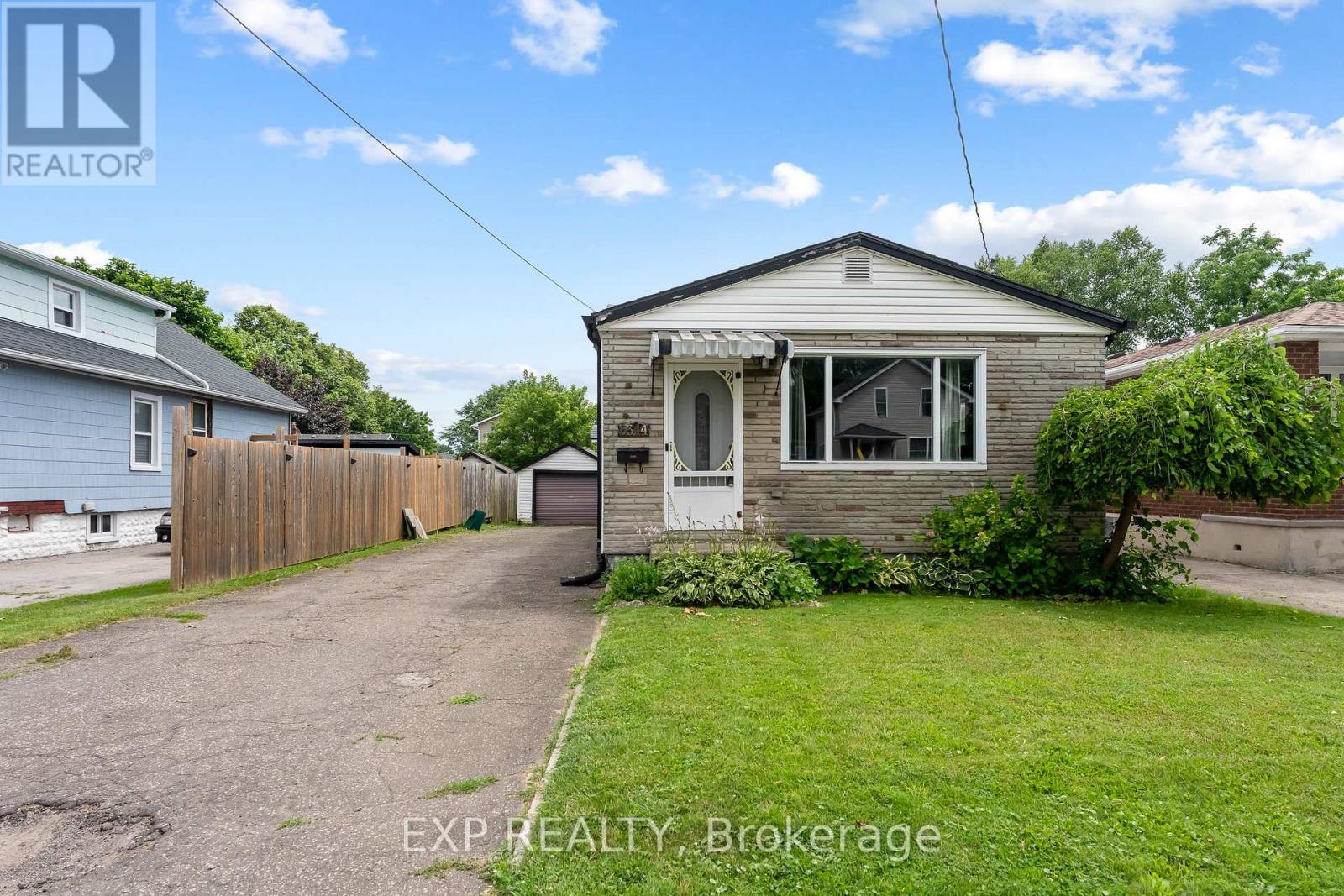 6344 ASH STREET, Niagara Falls (Dorchester)