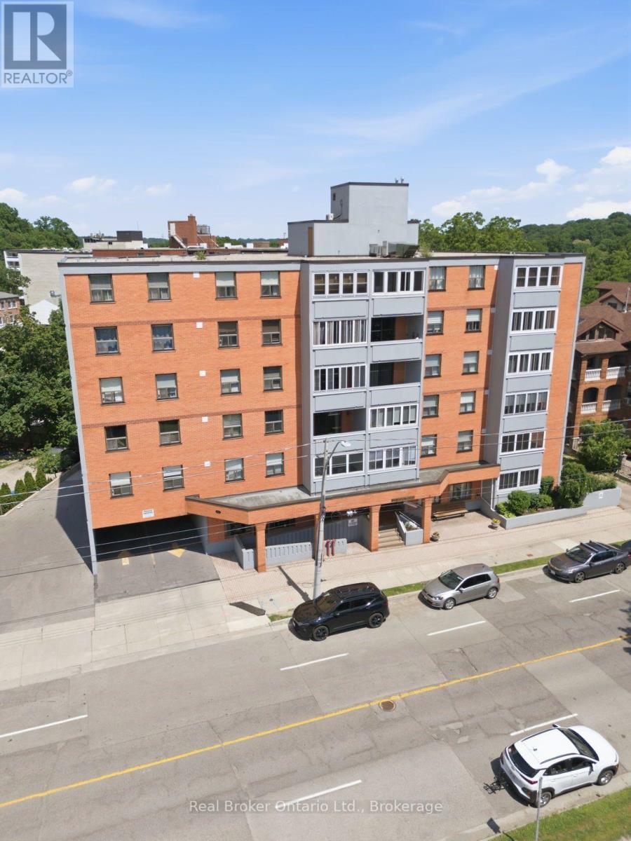 307 - 23 Main Street, Hamilton, Ontario  L9H 2P7 - Photo 9 - X13545502