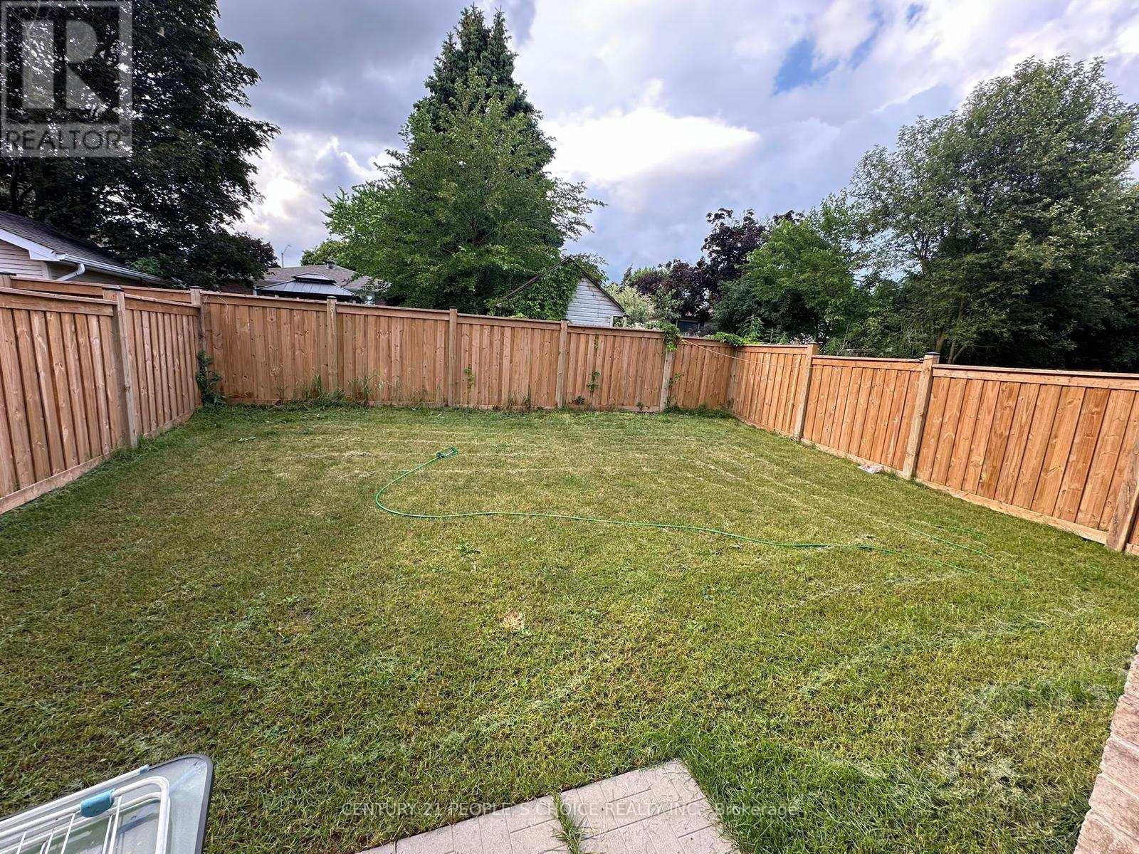 303 Fleetwood Drive, Oshawa, Ontario  L1K 3G2 - Photo 23 - E13491812