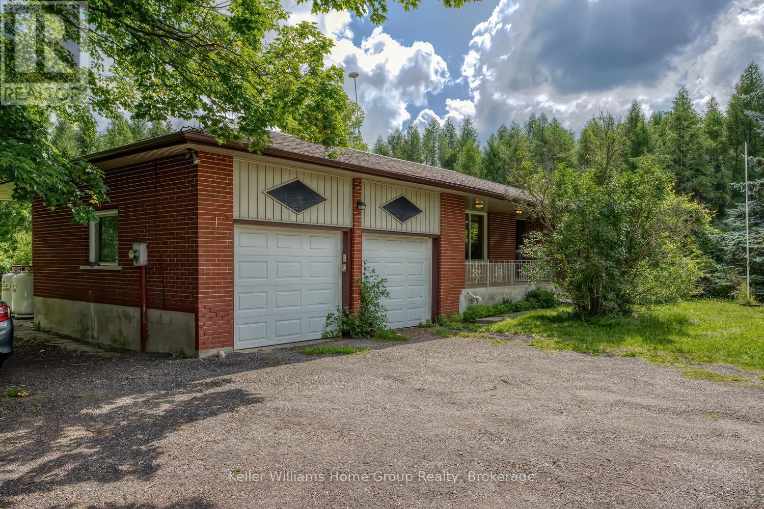 832 VICTORIA ROAD S, Puslinch, Ontario