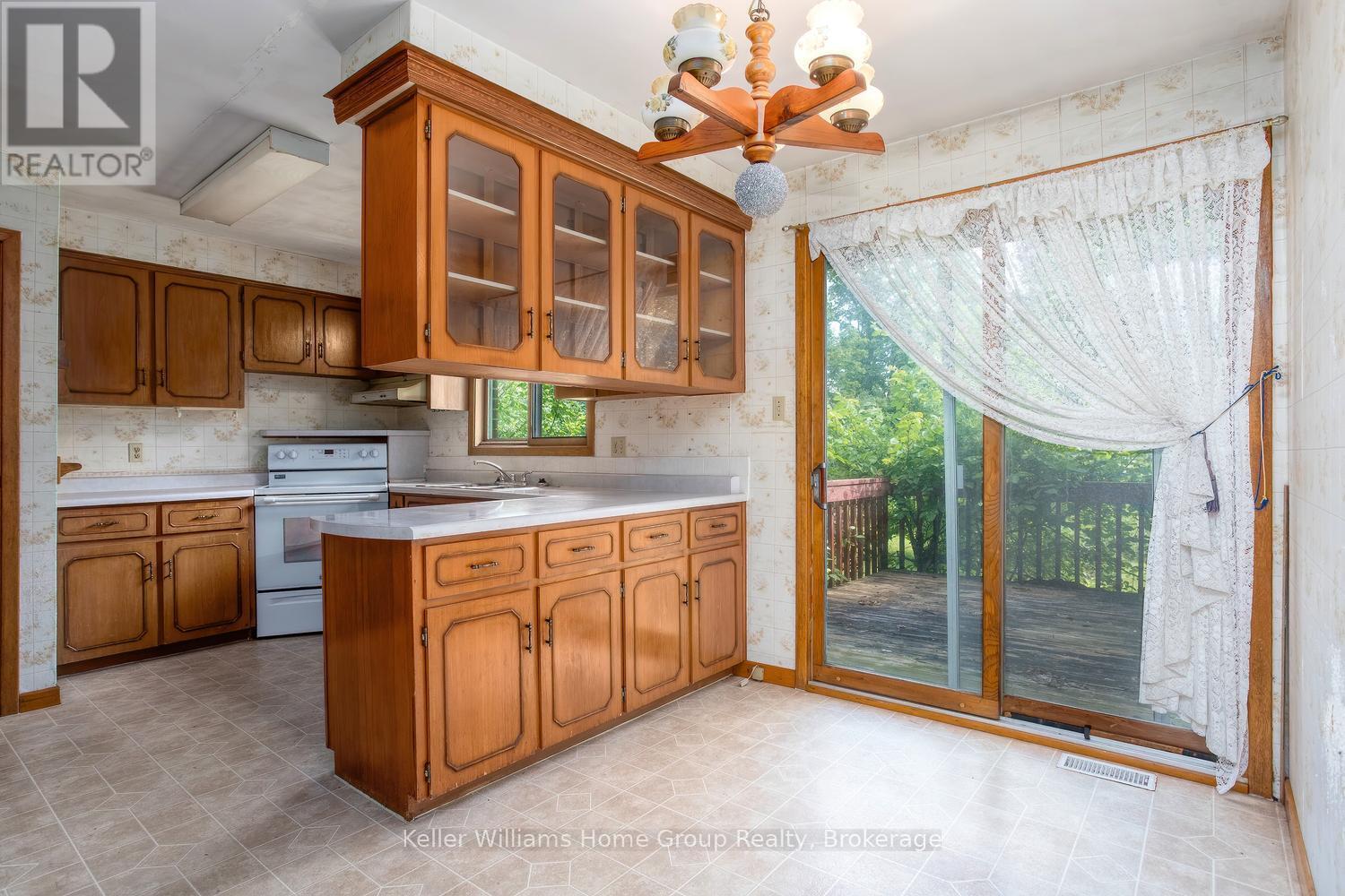 832 Victoria Road S, Puslinch, Ontario  N1L 1C6 - Photo 20 - X13545648
