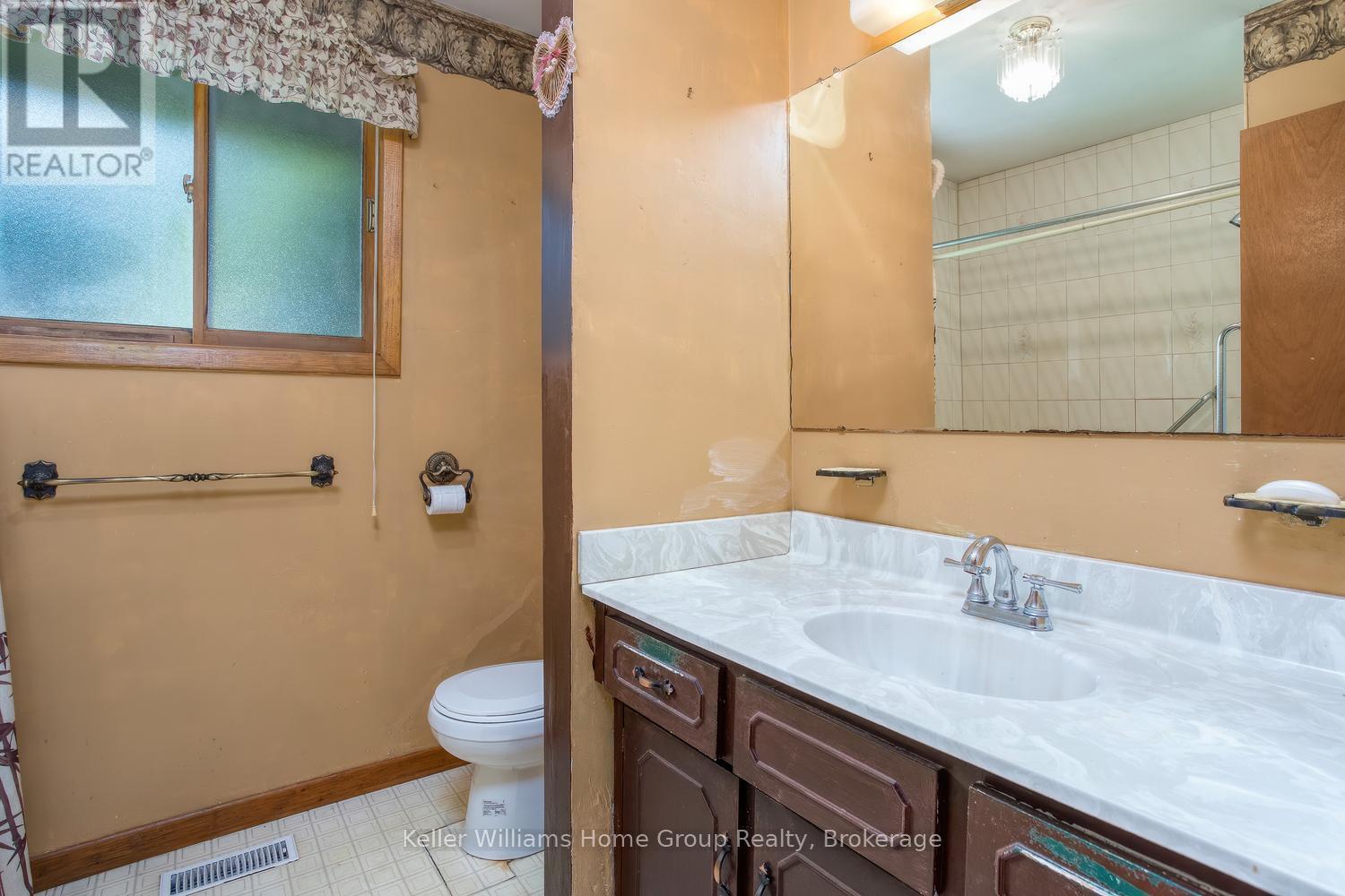 832 Victoria Road S, Puslinch, Ontario  N1L 1C6 - Photo 8 - X13545648