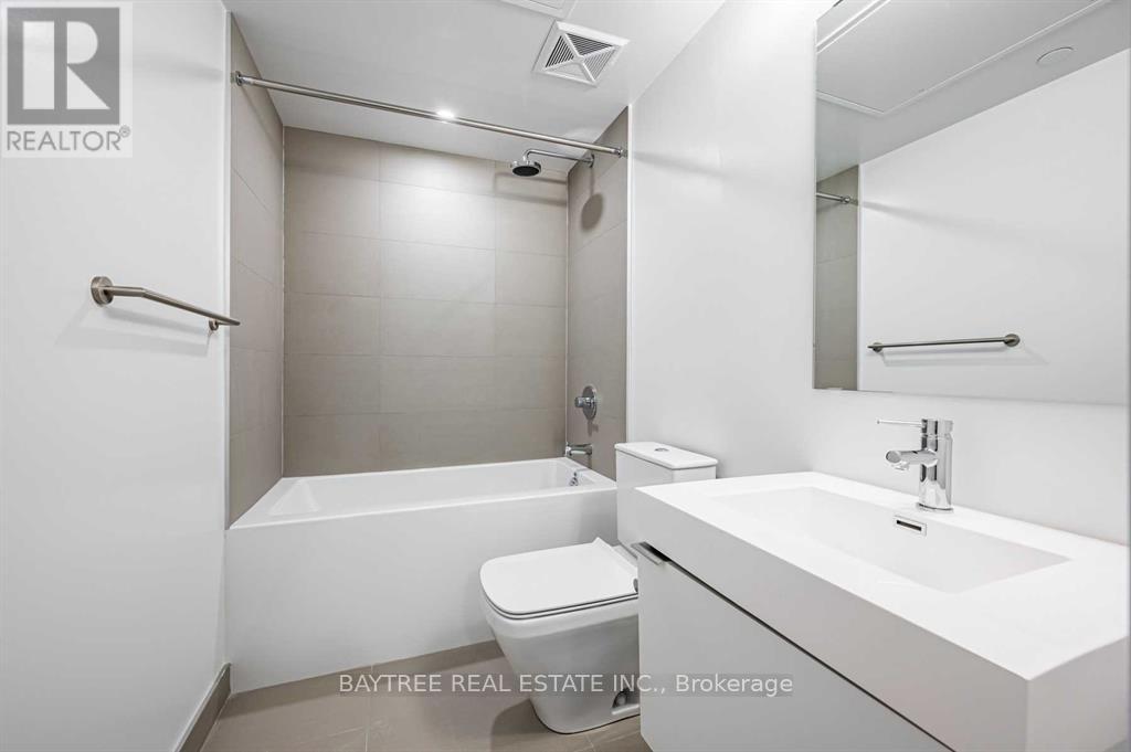 1606 - 99 Foxbar Road, Toronto, Ontario  M4V 0B2 - Photo 16 - C13545424