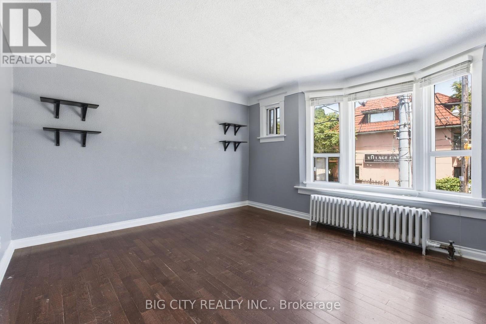 UPPER - 1362 BATHURST STREET - Photo 16