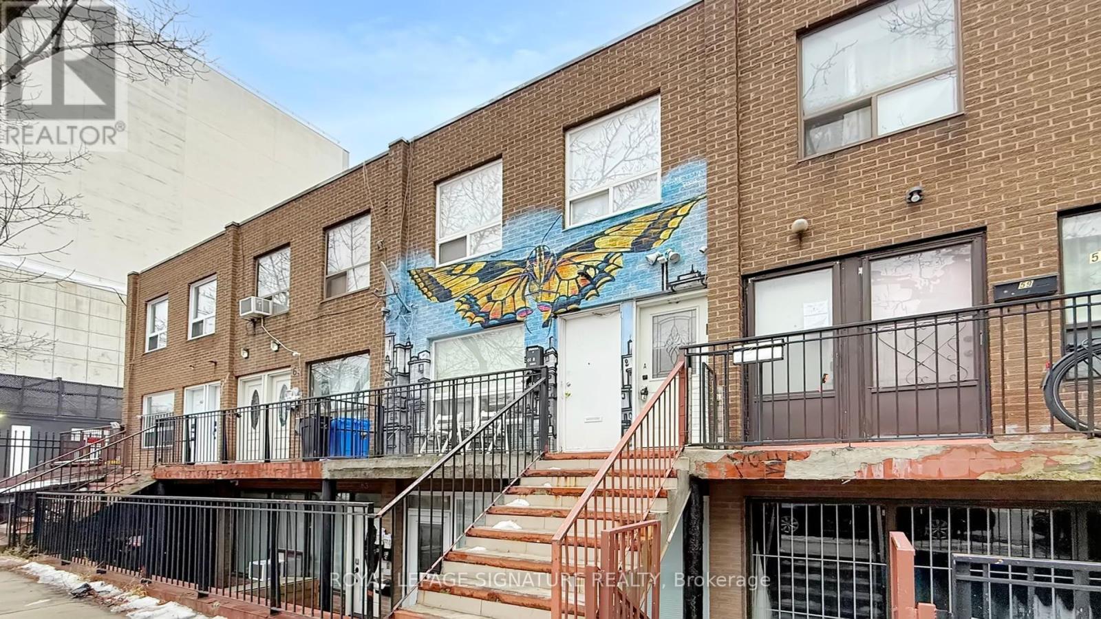 B - 61 Cameron Street, Toronto, Ontario M5T 2H1 - Photo 2 - C13545664