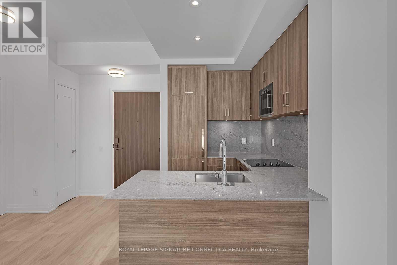 303 - 280 Howland Avenue, Toronto, Ontario  M5R 0C3 - Photo 3 - C13545688