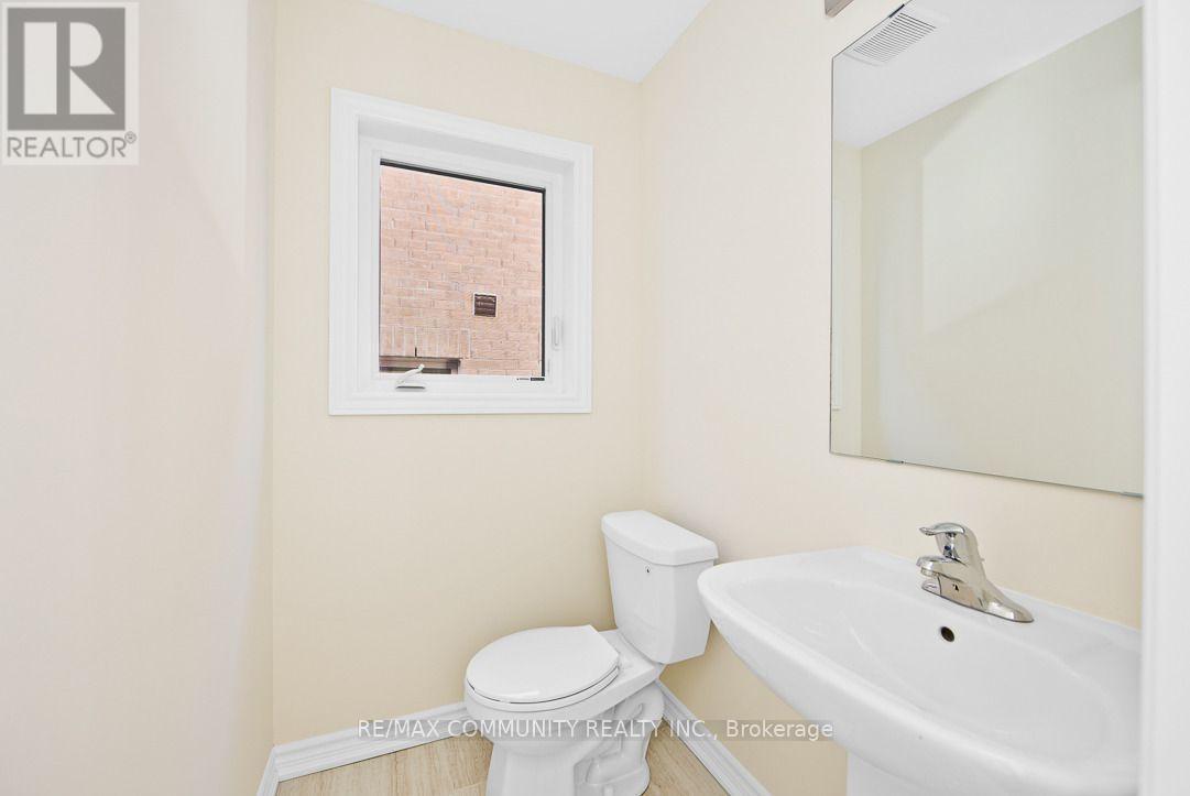 2614 Apricot Lane, Pickering, Ontario L1X 0M5 - Photo 10 - E13545420