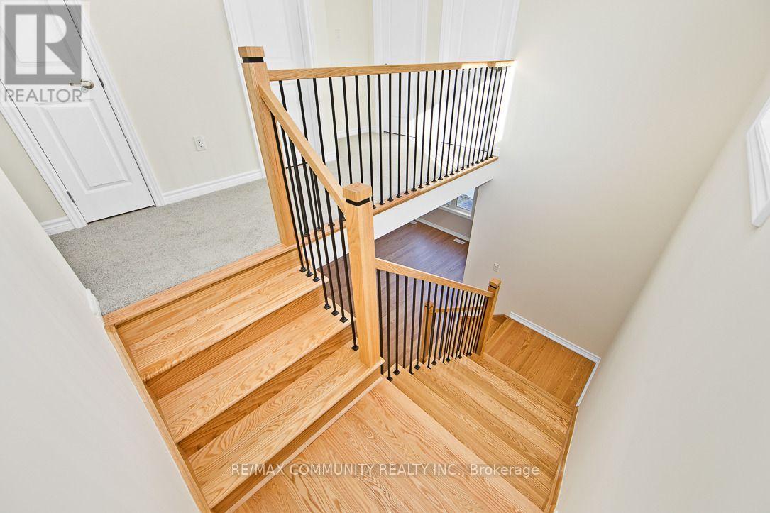 2614 Apricot Lane, Pickering, Ontario L1X 0M5 - Photo 11 - E13545420