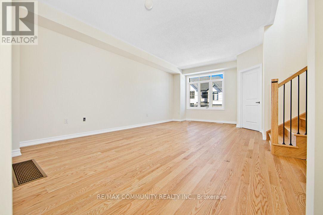 2614 Apricot Lane, Pickering, Ontario L1X 0M5 - Photo 2 - E13545420