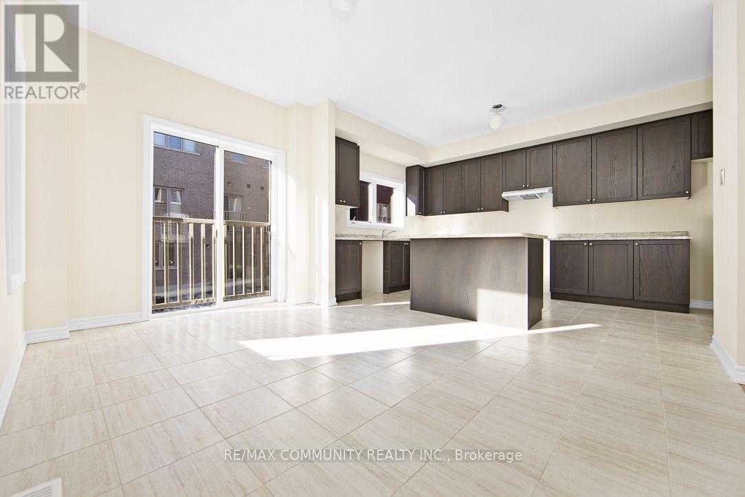 2614 Apricot Lane, Pickering, Ontario L1X 0M5 - Photo 7 - E13545420