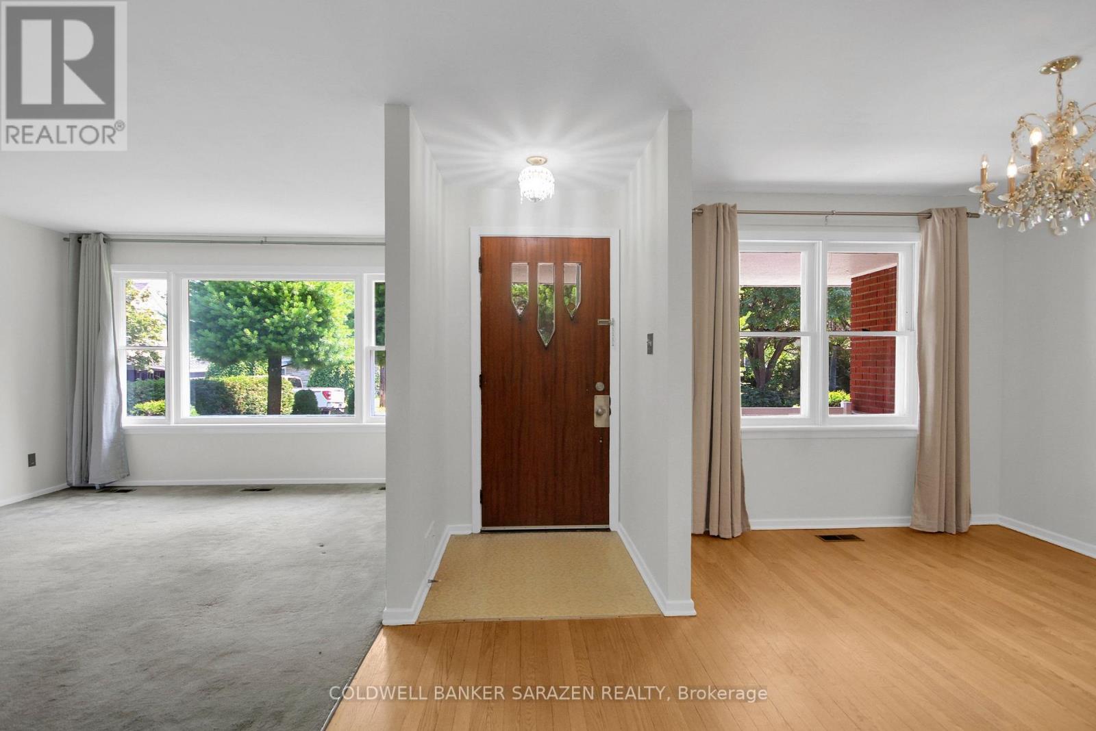 838 Maplewood Avenue, Ottawa, Ontario  K2B 5V5 - Photo 4 - X13545436