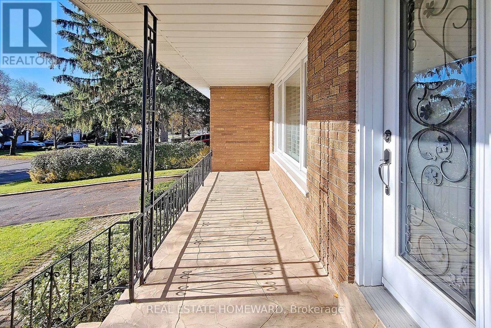 Main2nd - 54 Ladyslipper Court, Markham (Bayview Glen), Ontario  L3T 2S7 - Photo 2 - N13545604