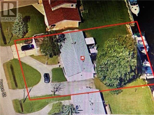 45 Bruce Avenue, Georgina, Ontario L4P 1K4 - Photo 14 - N13545630