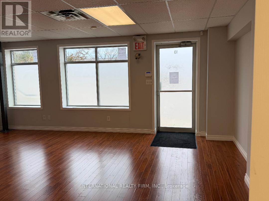 13 - 647 Welham Road, Barrie (400 East), Ontario L4N 0B7 - Photo 2 - S13545574