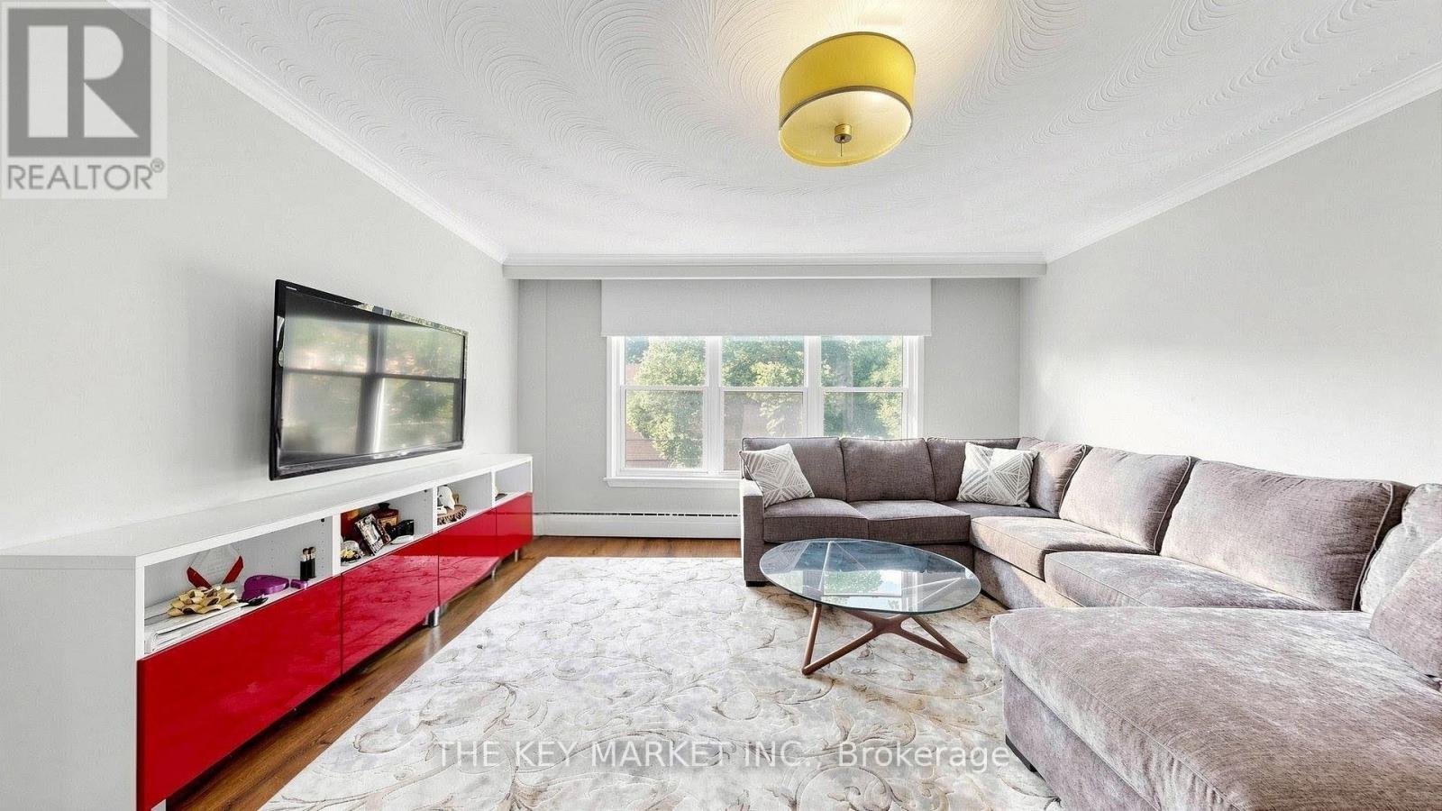 209 St Clements Avenue, Toronto, Ontario  M4R 1H3 - Photo 5 - C13545560
