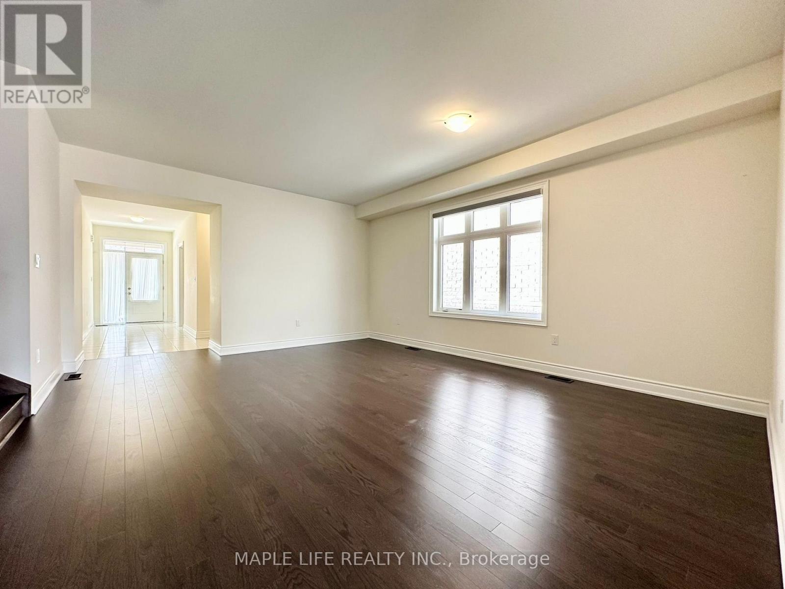 162 Rowe Street, Bradford West Gwillimbury, Ontario L3Z 4N2 - Photo 11 - N13423672