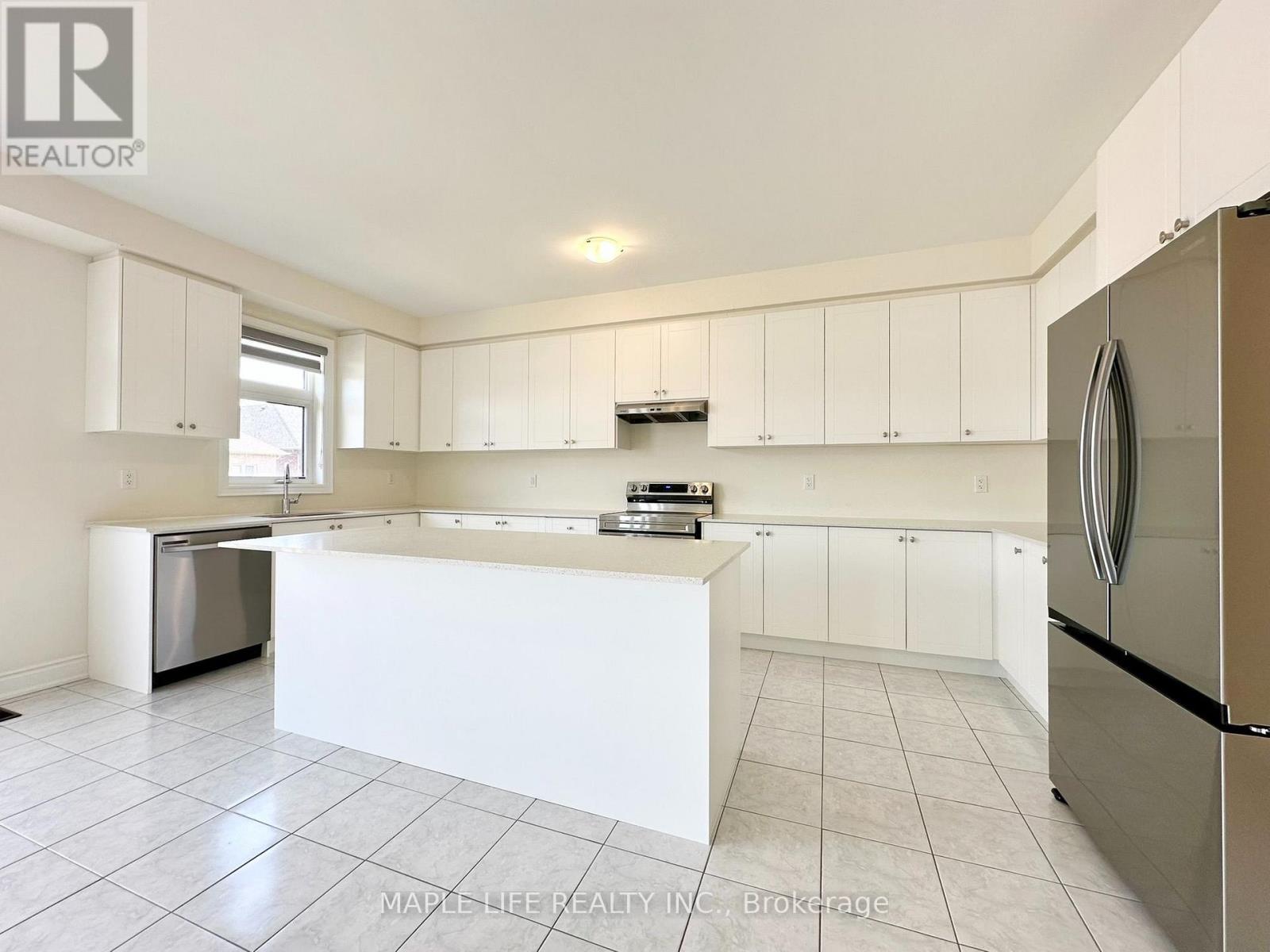 162 Rowe Street, Bradford West Gwillimbury, Ontario L3Z 4N2 - Photo 15 - N13423672