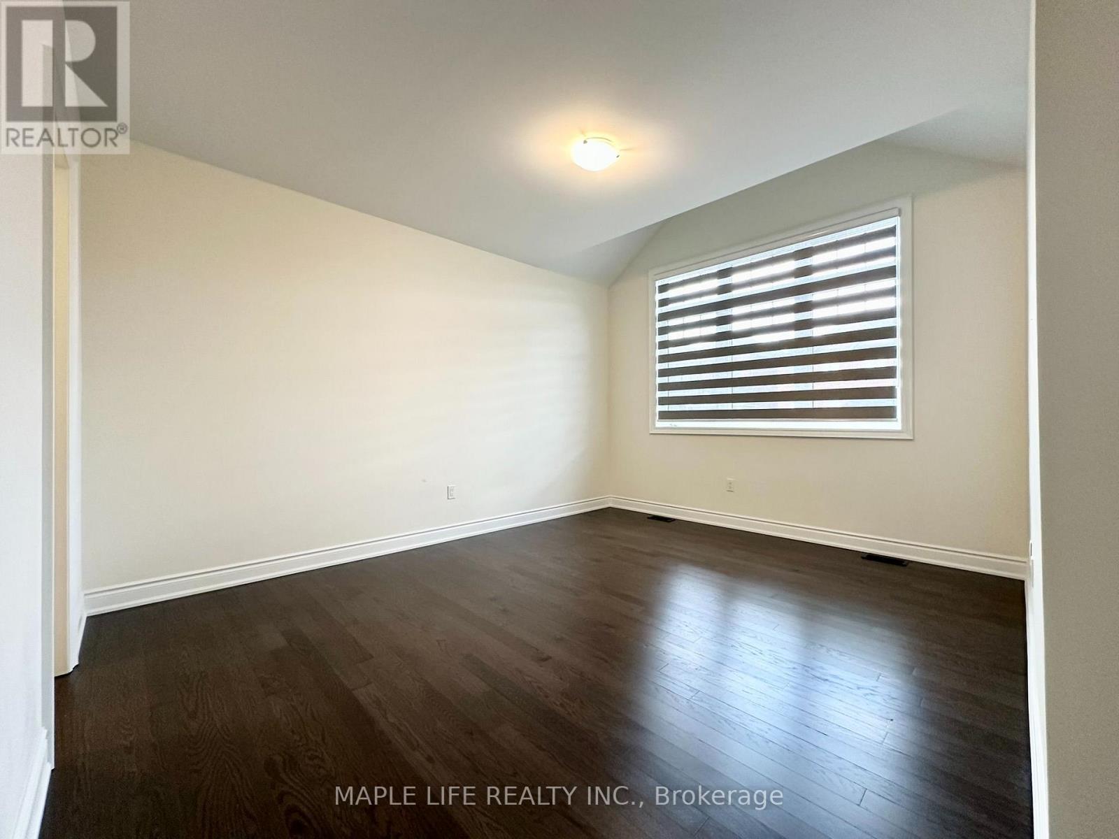 162 Rowe Street, Bradford West Gwillimbury, Ontario L3Z 4N2 - Photo 22 - N13423672