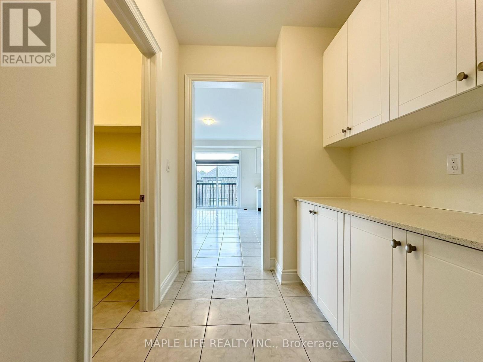 162 Rowe Street, Bradford West Gwillimbury, Ontario  L3Z 4N2 - Photo 16 - N13418222