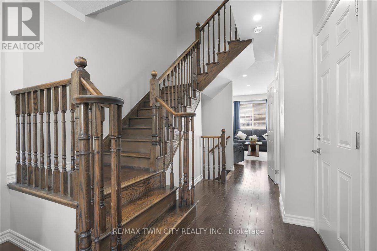 655 Murray Meadows Place, Milton, Ontario L9T 8L7 - Photo 19 - W13545416